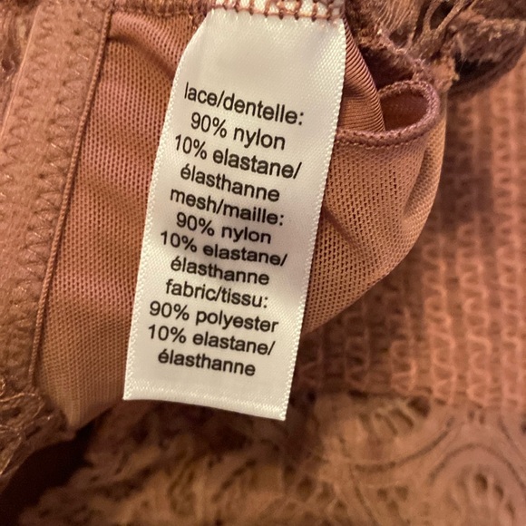 Maurices Purple/Plum Lace Strappy Criss Cross Bralette [Size: XL] - Picture 4 of 4